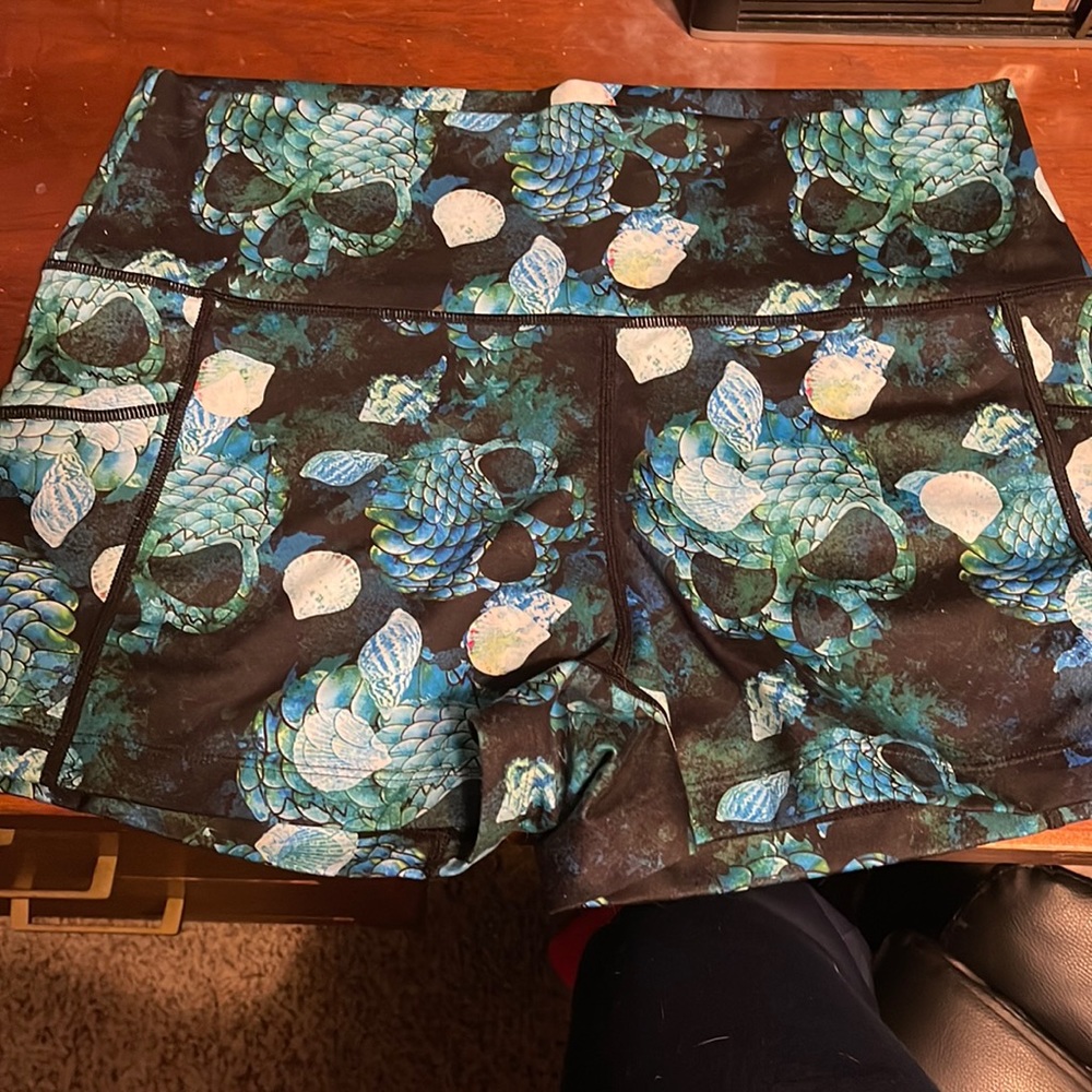 Constantly Varied Gear EUC 2.5” Mermaid Skull shorts